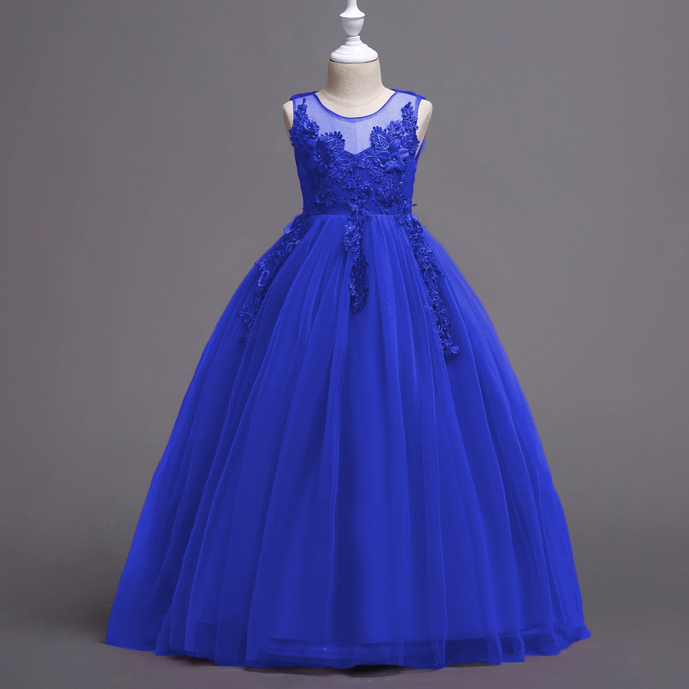 Lulu Gala | Floating Petal Lace Gown